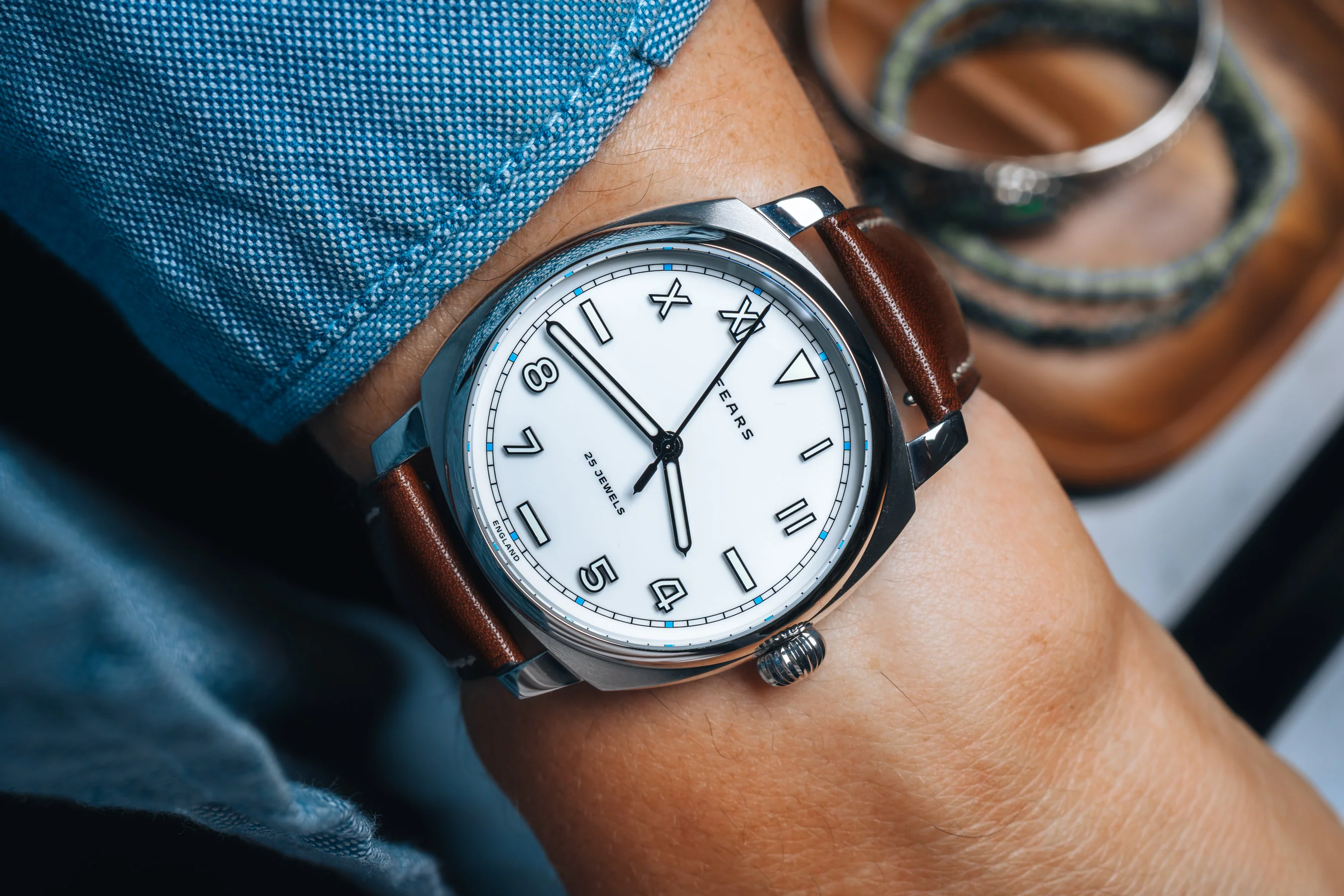 Fears Brunswick 40 White Topper Edition - Image 4