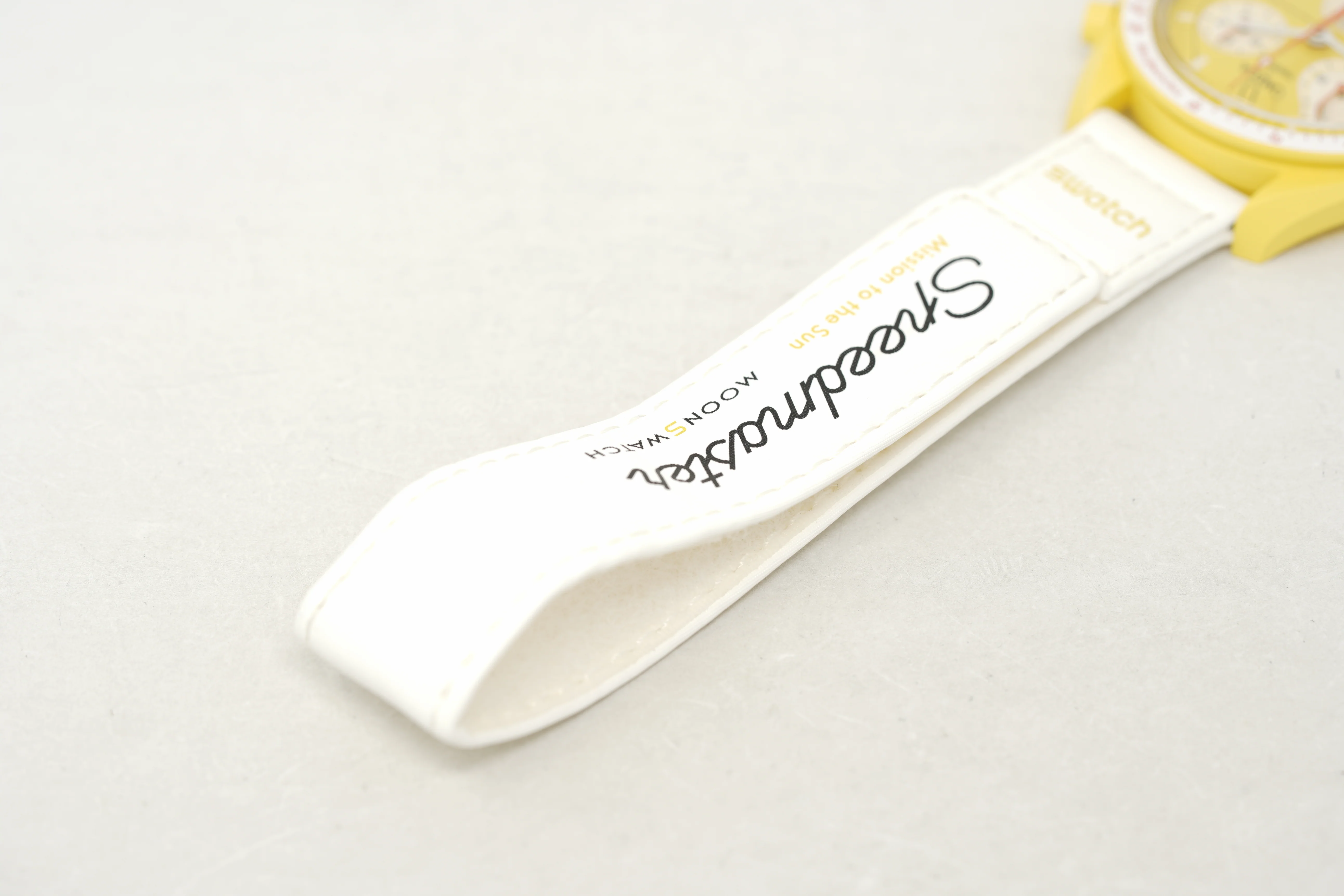 Pre-Owned Swatch x Omega MoonSwatch Mission to the Sun SO33J100 - Image 7